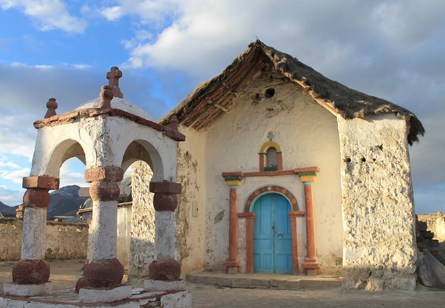 visitare il villaggio Parinacota