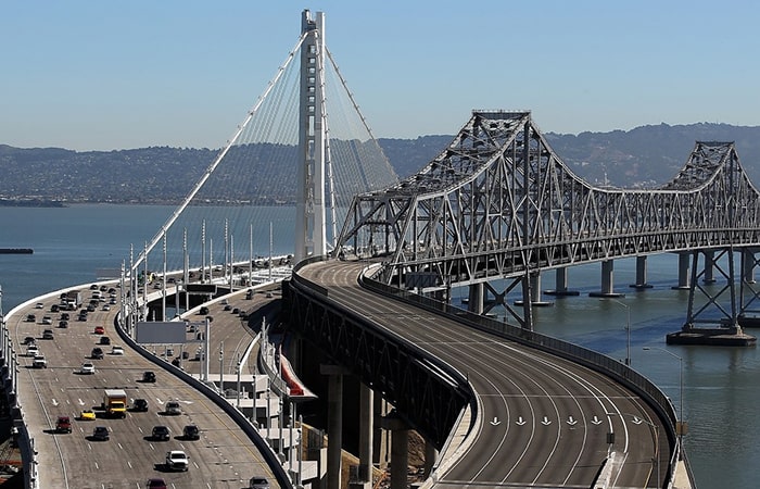 visitare la Oakland Bay Bridge a San Francisco
