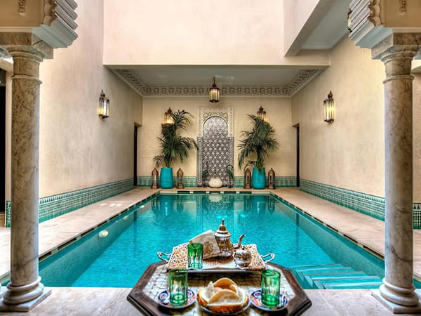 Riad Kniza piscina vacanza a Marrakech