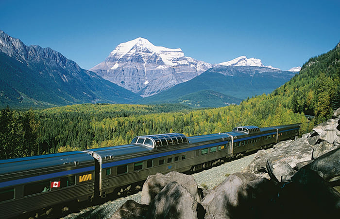 tour in treno in Canada Via Rail