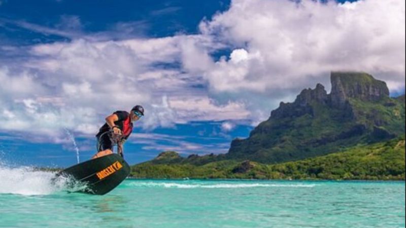 vacanze in Polinesia Francese tra surf e sostenibilità